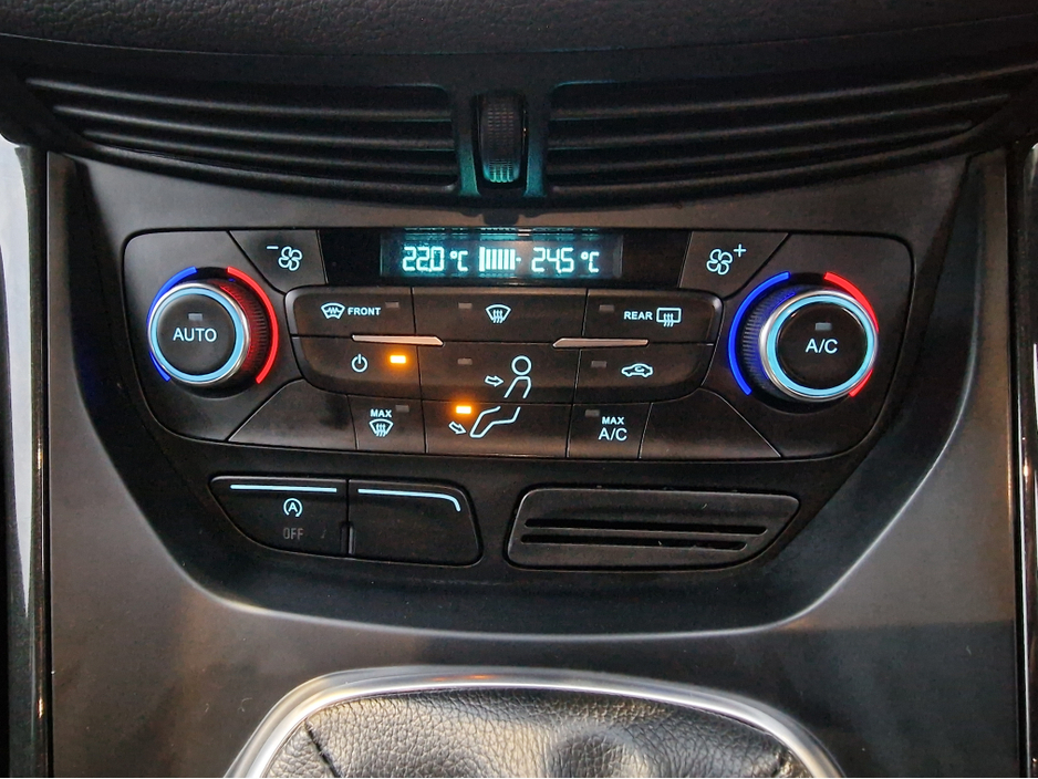 2018 Ford Kuga 2.0 TDCI -TITANIUM TDCI-LOW MILEAGE €15,950