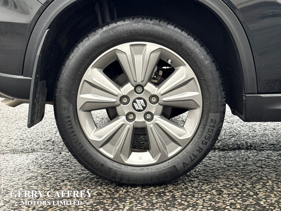 2020 Suzuki Vitara SZT 1.4 Petrol Hybrid Manual - 4 Years Manufacturer Warranty €17,950