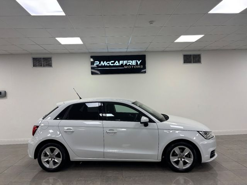 2016 Audi A1 1.0TFSI 95HP S Tronic SE €13,250