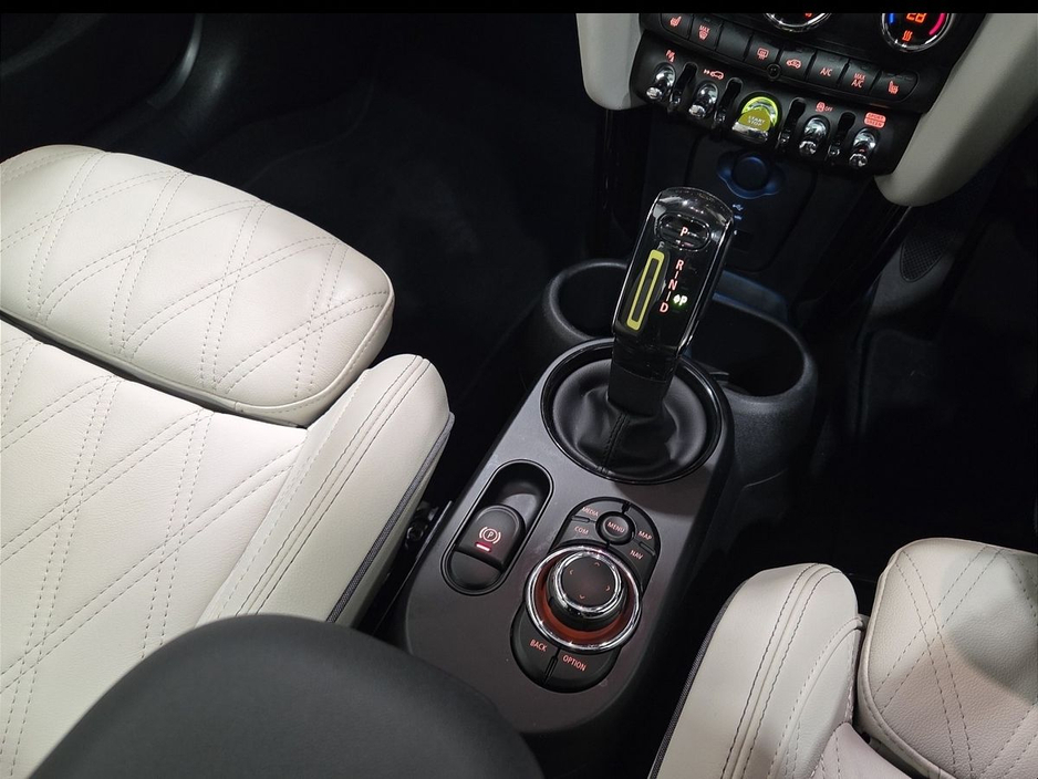 2022 MINI Hatch Electric Level 3 €22,950