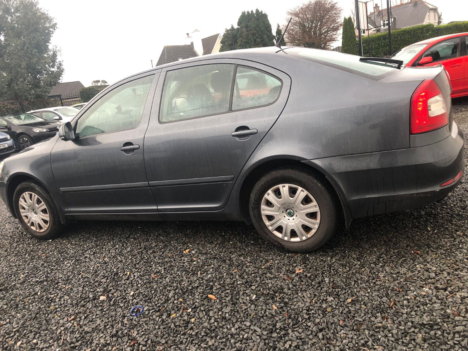 2011 Skoda Octavia 1.2 TSI 105BHP Ambition €2,250