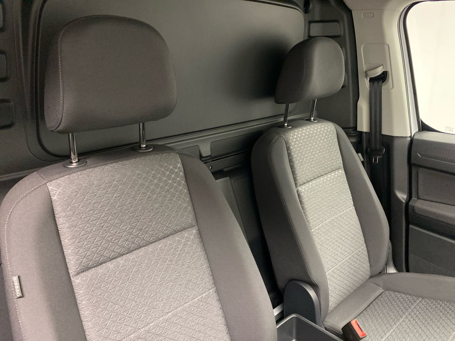 2026 Ford Transit Connect Limited 220 SWB L1 2.0L EcoBlue 102PS €26,480