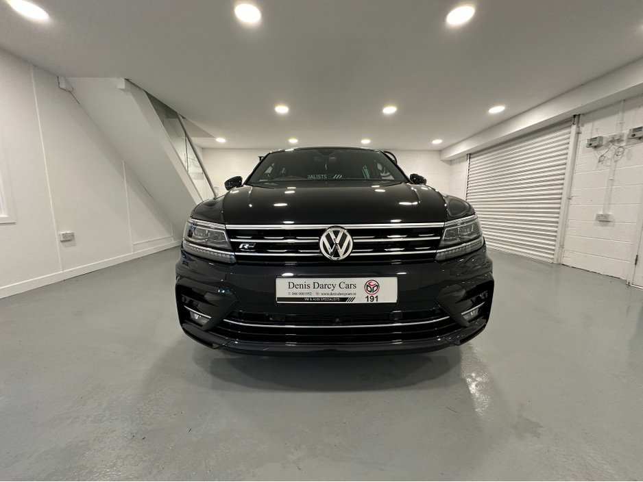 2019 Volkswagen Tiguan (191) TIGUAN 2.0TDI R LINE (LEATHER) DSG 4 MOTION LOW KMS VW/AUDI SPECIALISTS WWW.DENISDARCYCARS.IE €31,950
