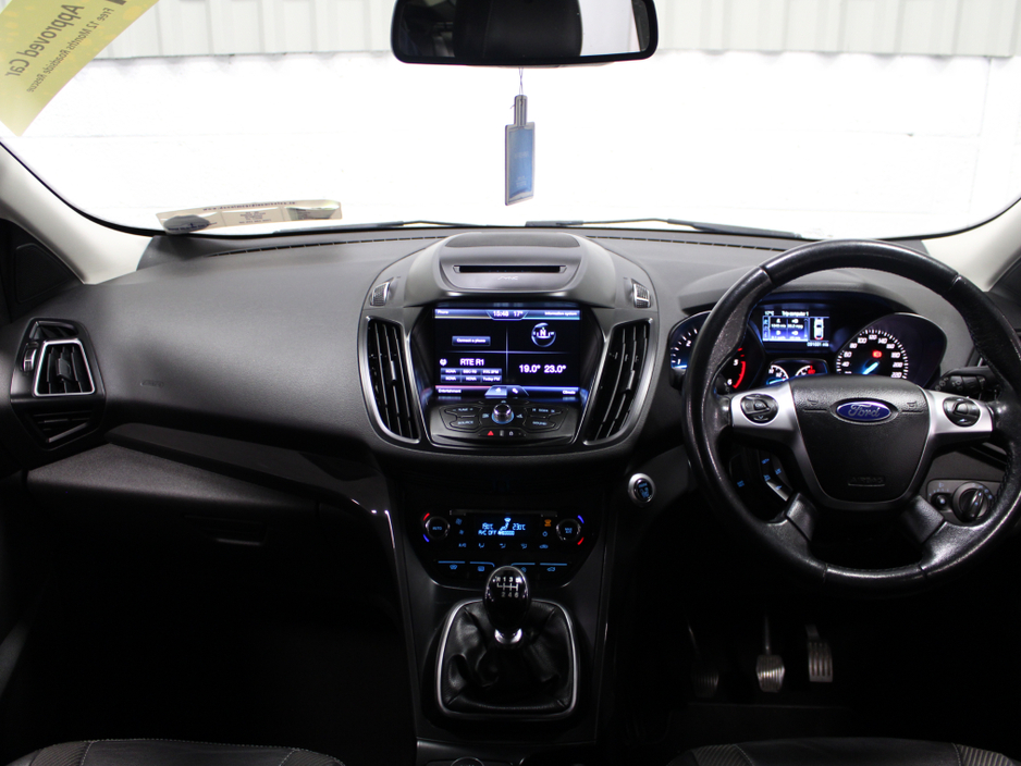 2017 Ford Kuga TITANIUM 2.0 TD 120 S6 M6 F 5DR FWD €14,950