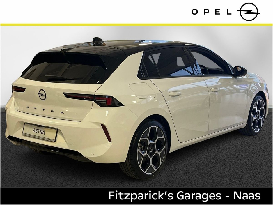 2026 Opel Astra GS 1.2i with 2.9% Finance Available & €1.500 Trade Up Booster €37,600