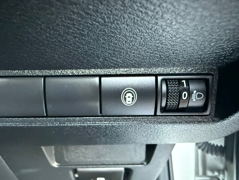 2022 Nissan Note  €17,990