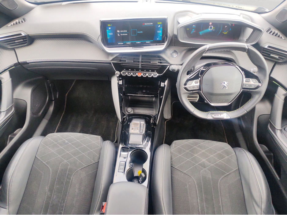 2022 Peugeot 2008  €22,500