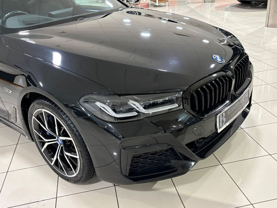 2022 BMW 5 Series 530e M-SPORT PRO TOURING=LOW MILES//HUGE SPEC=FULL SERVICE HISTORY=221 D REG=ONLY €140 ANNUAL ROAD TAX//TAILORED FINANCE PACKAGES AVAILABLE=TRADE INS €39,995