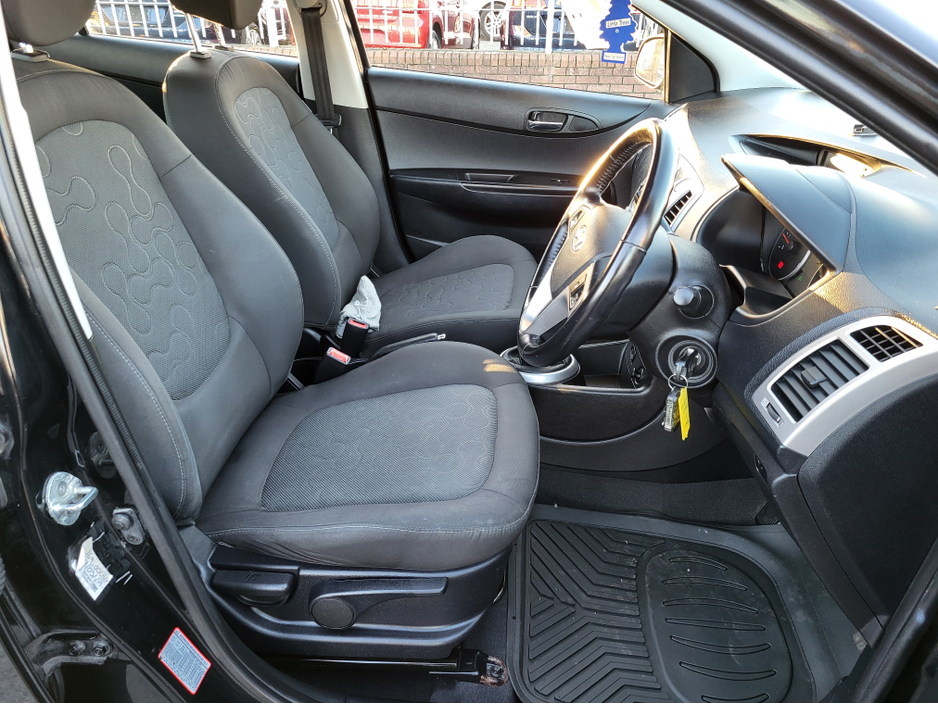 2010 Hyundai i20 (3 months warranty) 1.2 DE LUXURY 5DR €3,999