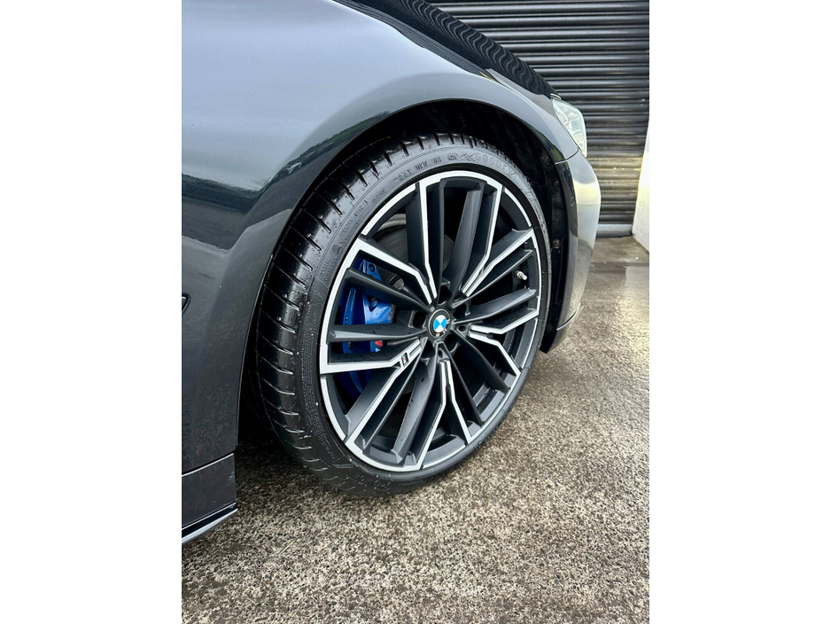 2021 BMW 5 Series  €40,995