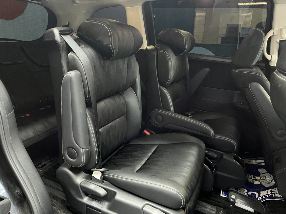 2019 Honda Odyssey €26950! 2019 HONDA ODYSSEY 7 SEATER AUTOMATIC HYBRID ABSOLUTE EX SENSING 2.0 AUTOMATIC / CRUISE CONTROL / 360° CAMERA / ELECTRIC HEATED SEATS / €26,950