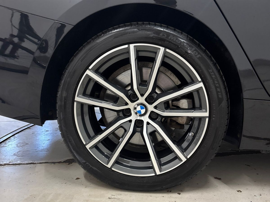 2021 BMW 3 Series 330e Sport Pro Auto PHEV €32,995