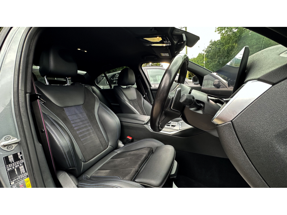 2022 BMW 3 Series 2022 (222) BMW 330e M-SPORT LCI 290BHP €33,999