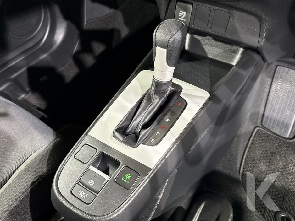 2024 Honda Fit VERY LOW MILEAGE - E-HEV - REVERSE CAMERA - PARKING SENSORS - ANDROID AUTO / APPLE CARPLAY €22,950