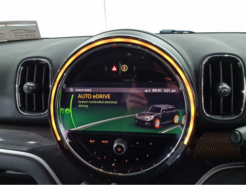 2021 MINI Countryman SE ALL4 EXCLUSIVE (PLUG IN HYBRID) AUTOMATIC **ONE OWNER / HUGE SPEC / APPLE CARPLAY / CRUISE CONTROL / FULL BLACK LEATHER / HEATED FRONT SEATS / REVERSE CAMERA / REAR TINTED GLASS / SAT NAV** €27,900