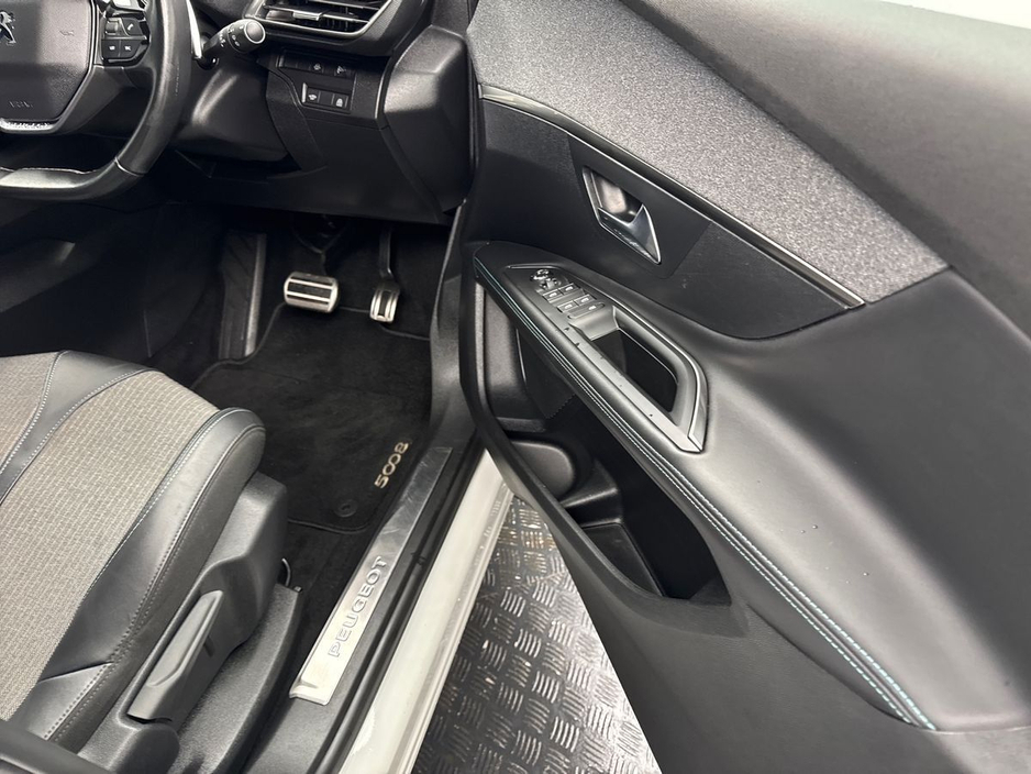 2023 Peugeot 5008 1.5HDI ALLURE AUTO *WARRANTY 2028* €70 P/W ON PCP €38,995