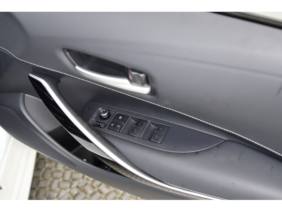 2020 Toyota Corolla 1.8 HYBRID SPORT 5DR *HALF LEATHER*REVERSE CAM*HEAD UP DISPLAY* €22,990