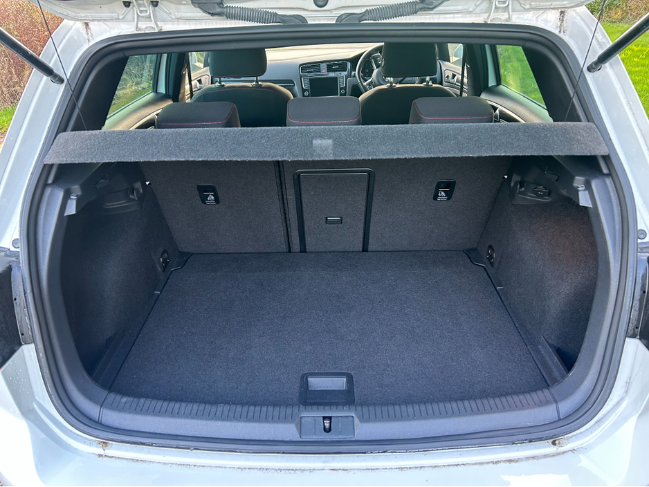 2015 Volkswagen Golf 2.0 GTI  DCC Package  DSG Automatic €18,995