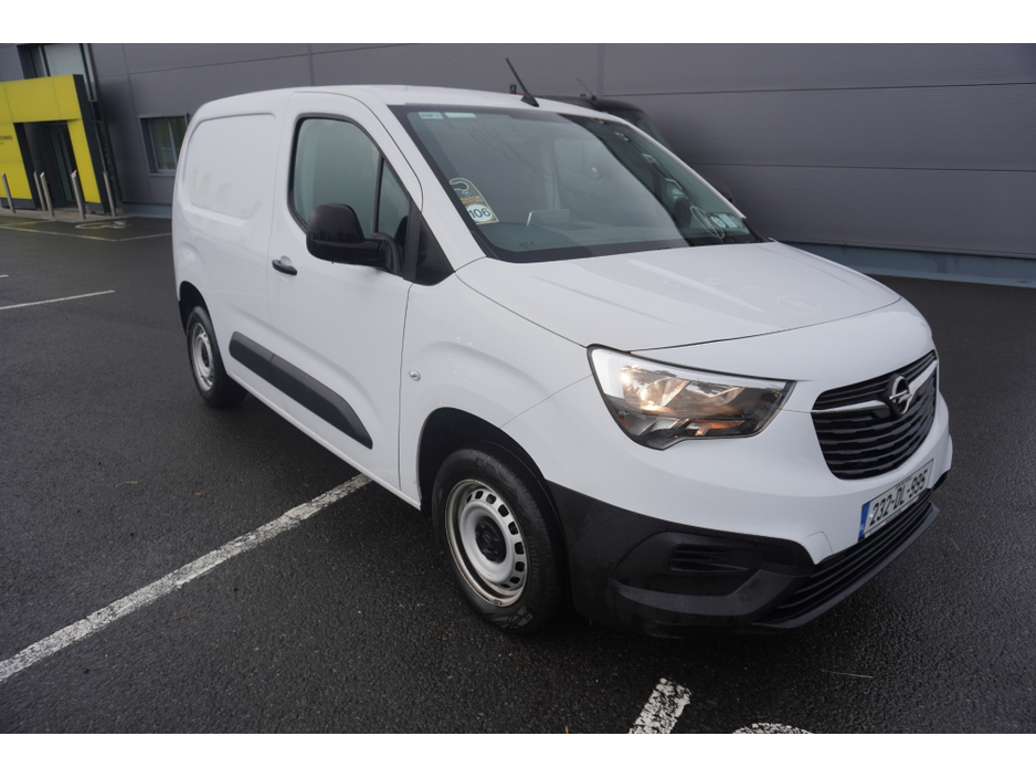 2023 Opel Combo KOMF L1H1-1.5 100PS D 3DR