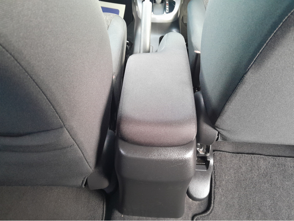 2016 Honda Fit 1.3 Petrol Automatic. Portlaoise. €10,950