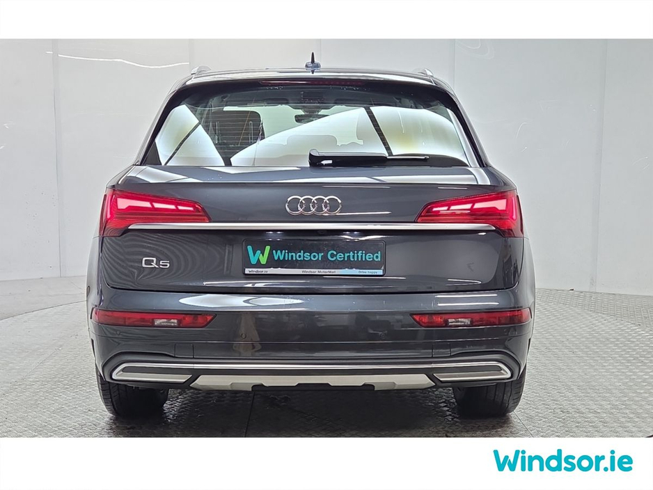 2024 Audi Q5 35 TDI 163HP S tronic SE €55,995