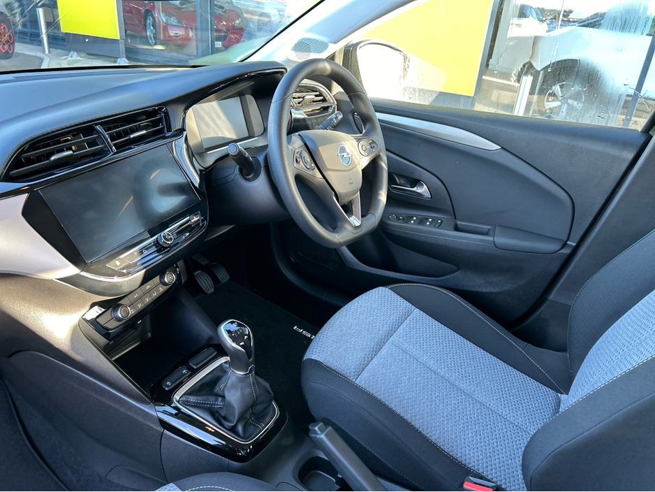 2026 Opel Corsa Elegance 1.2i (75PS) S/S 5 Speed €28,000