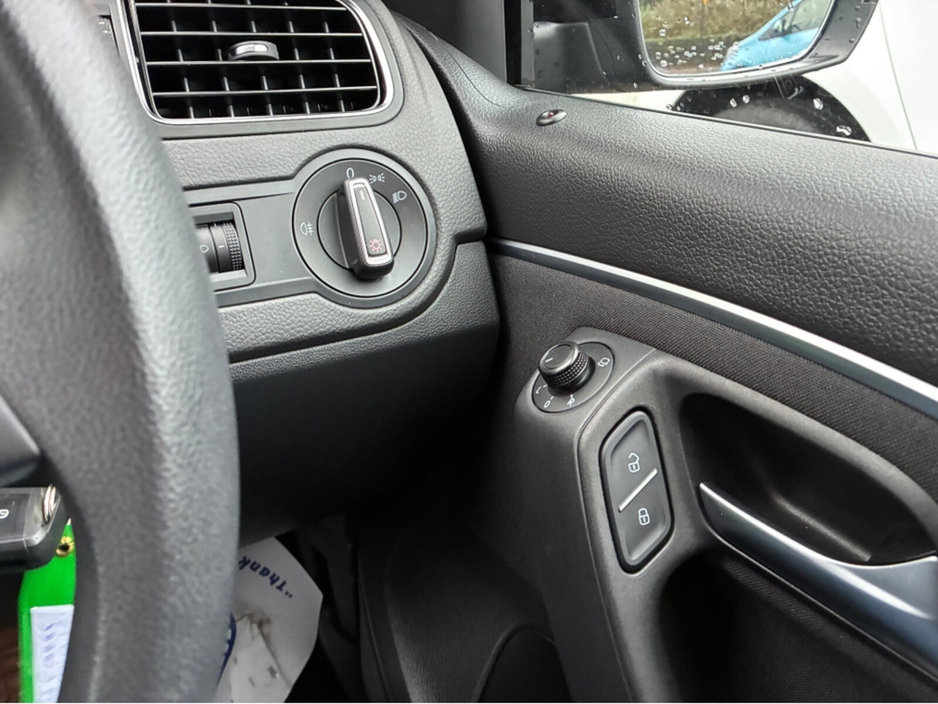 2016 Volkswagen Polo 1.2i TSI Petrol Automatic Comfortline €13,500