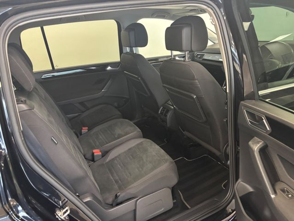 2020 Volkswagen Touran 2.0 TDI 150HP DSG Highline €22,850