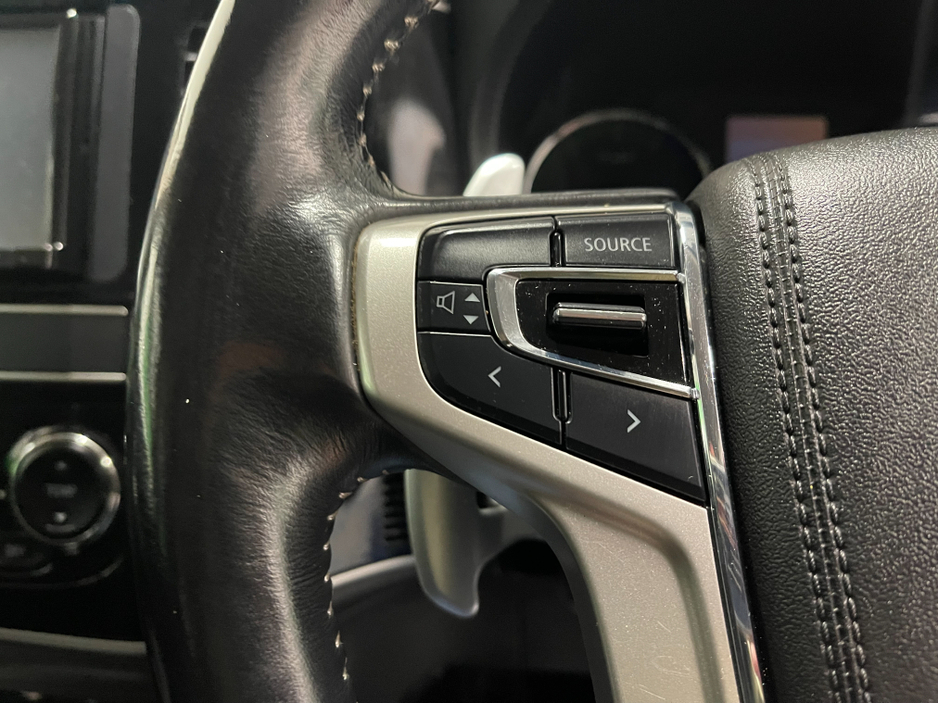 2019 Mitsubishi Outlander (Low Kms) HYBRID 2.4 PHEV AUTOMATIC 5DR MODEL  www.bolandscarcentre.ie €22,900