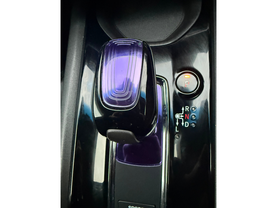 2015 Honda Vezel  €14,990