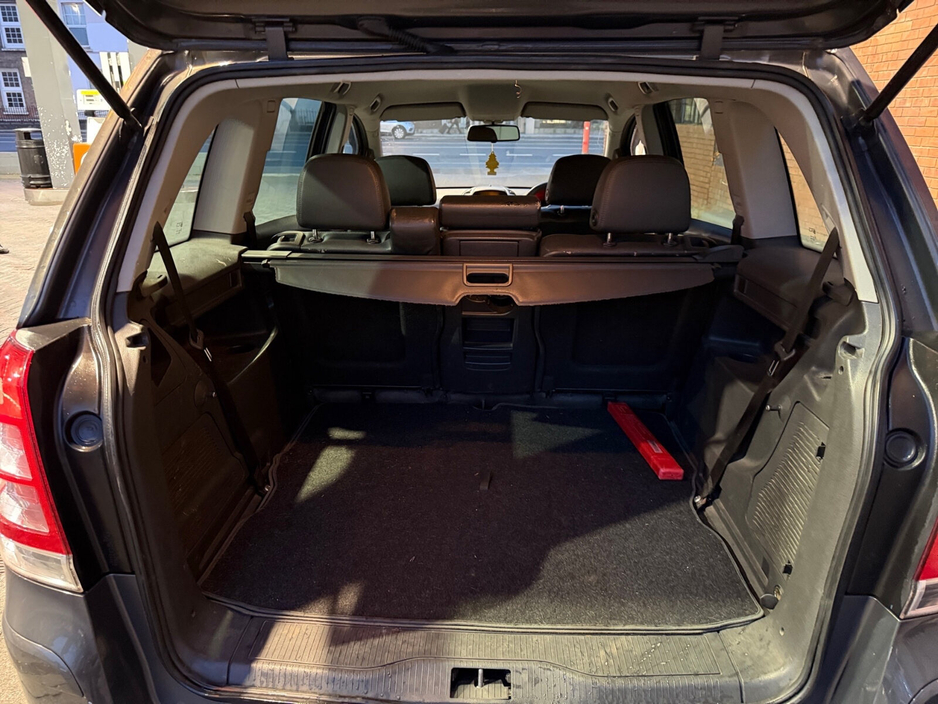 2013 Vauxhall Zafira  €4,450