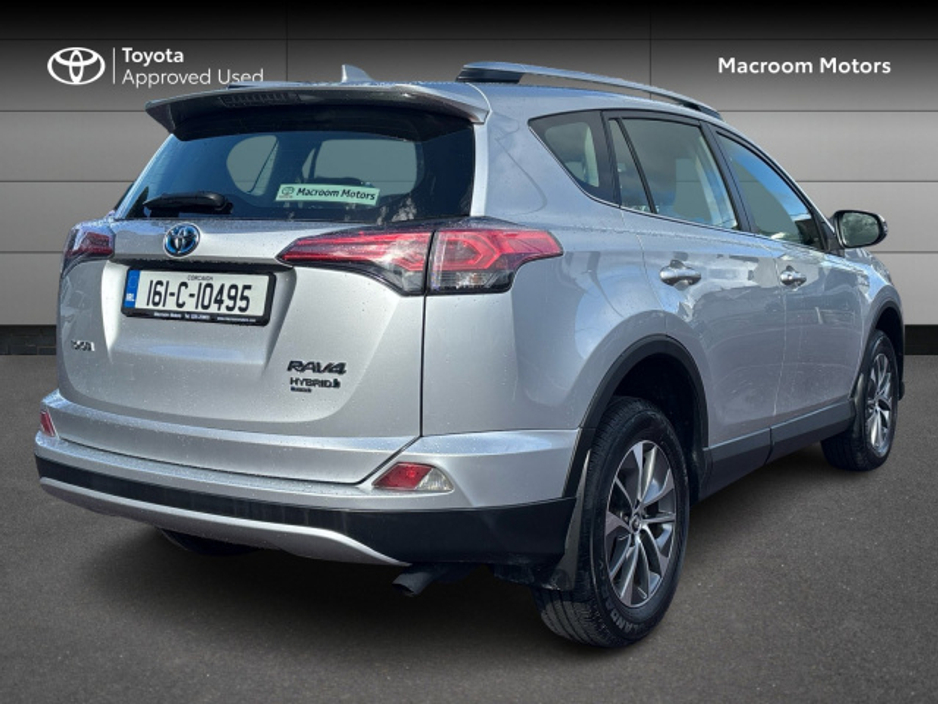 2016 Toyota Rav4 FRESH SELECTION OF TRADE-INS RAV4 2.5 HYBRID LUNA €22,500