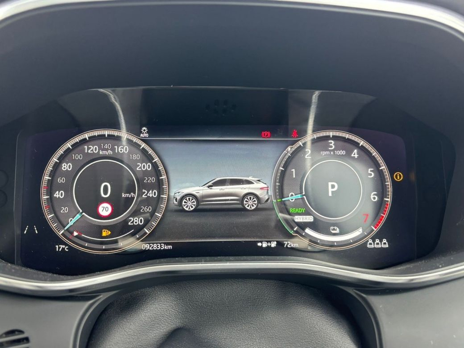 2022 Jaguar F-Pace 2.0 P400E, PHEV S, PAN ROOF, IVORY INTERIOR €41,990