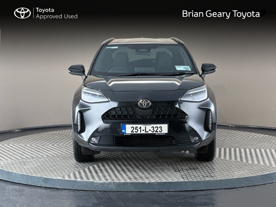2025 Toyota Yaris Cross HYBRID LUNA SPORT €30,950