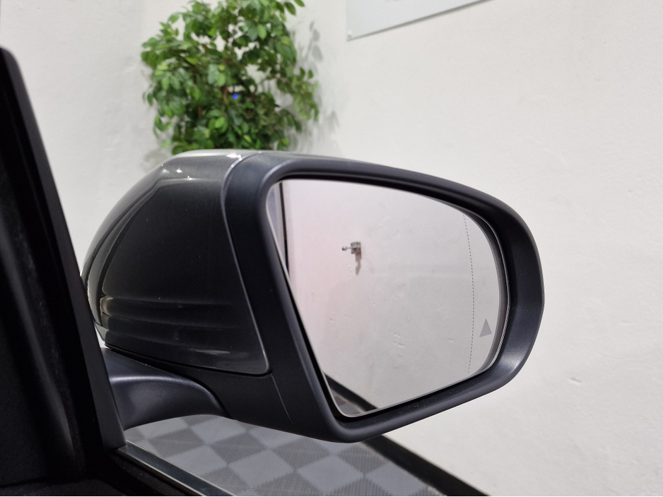 2023 Mercedes-Benz EQB 300 AMG LINE PREMIUM (PAN ROOF / 7 SEATER) 4MATIC AUTOMATIC **ONE OWNER / APPLE CARPLAY / BLIND SPOT ASSIST / ELECTRIC SUNROOF / ELECTRIC BOOTLID / REVERSE CAMERA / WIRELESS PHONE CHARGING** €39,900