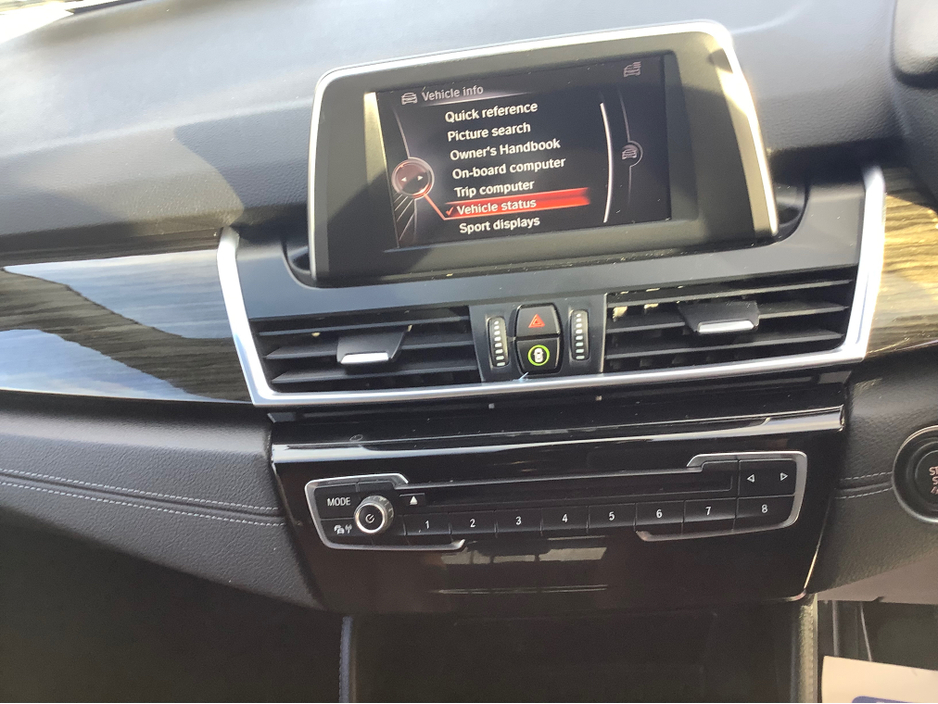 2015 BMW 2 Series 218D LUXURY ZL2K 4DR €9,500