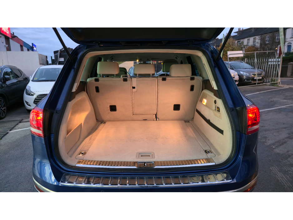 2015 Volkswagen Touareg CV 3.0 TDI 262BHP V6 5 SEATS €24,500