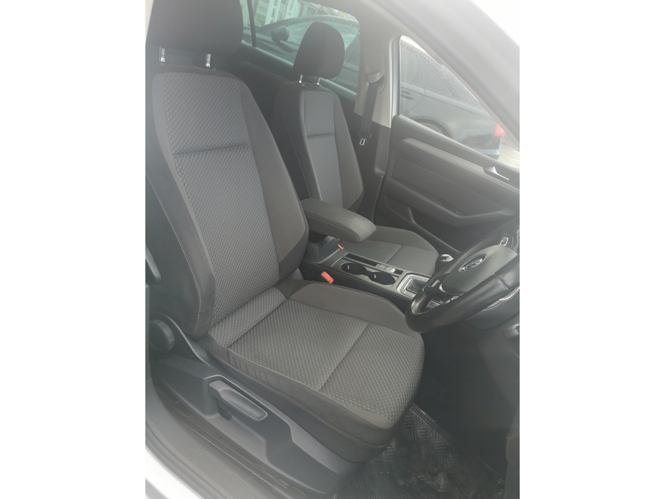 2016 Volkswagen Passat 1.6 TDI BLUEMOTION 120PS 4DR €9,000