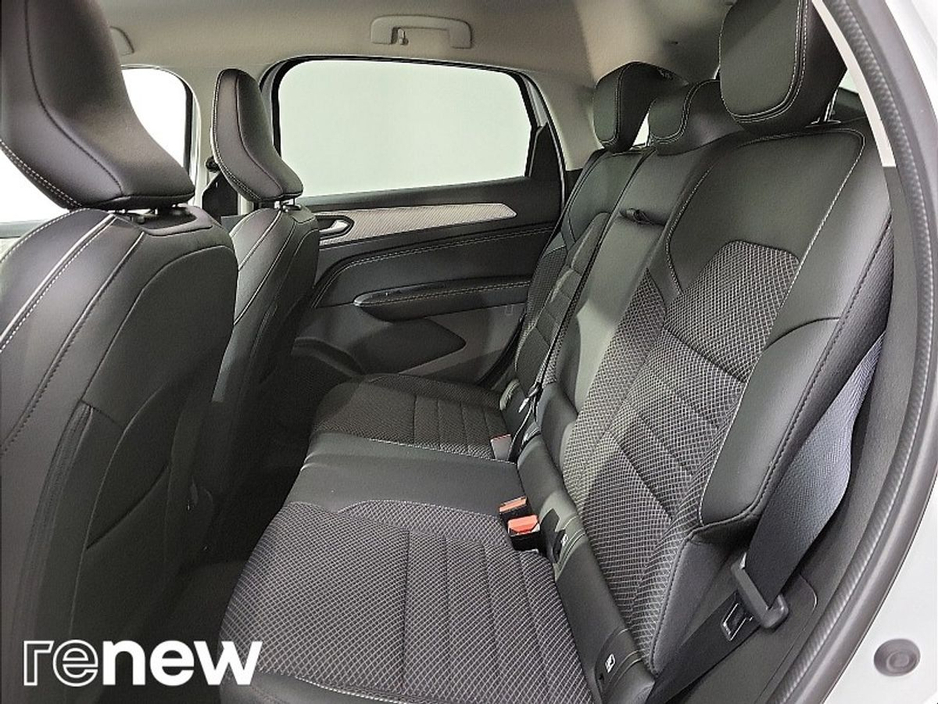 2022 Renault Arkana "S-Edition" "Automatic" "HEV" "Parking Camera" "Touchscreen Display" €25,995