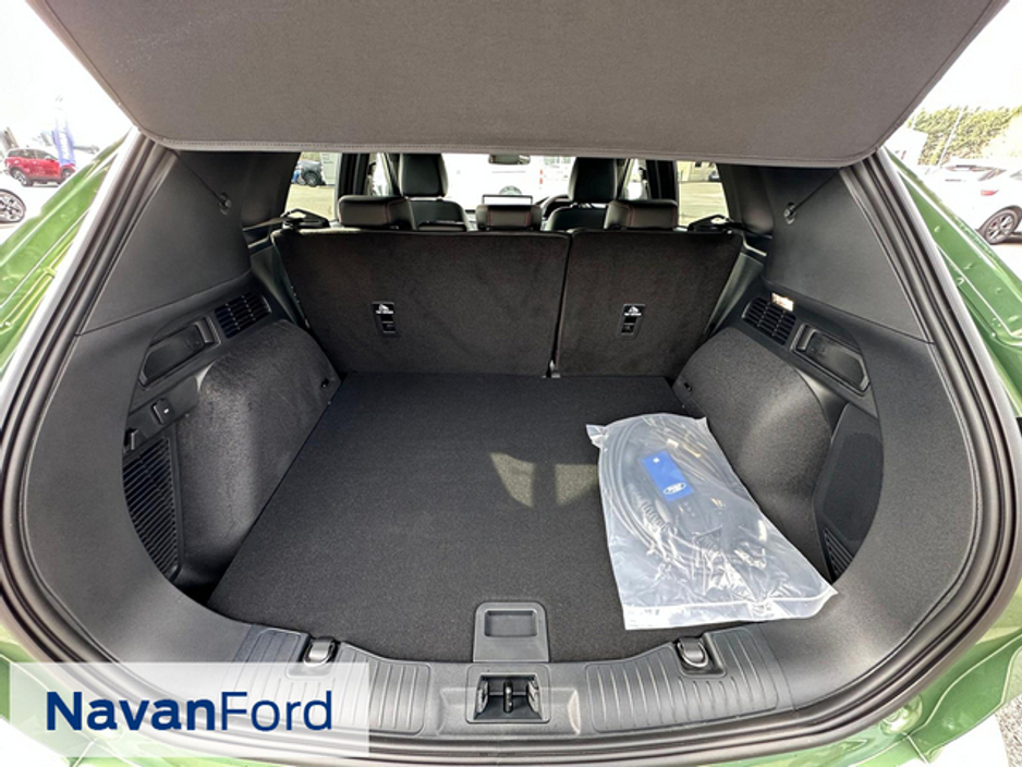 2026 Ford Kuga St-Line X 2.5 243Ps Plug-in Hybrid €48,500