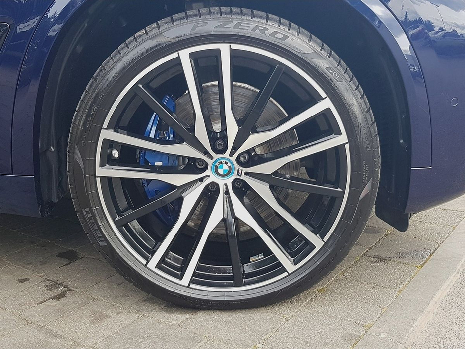 2021 BMW X5 xDrive45e M Sport €67,995