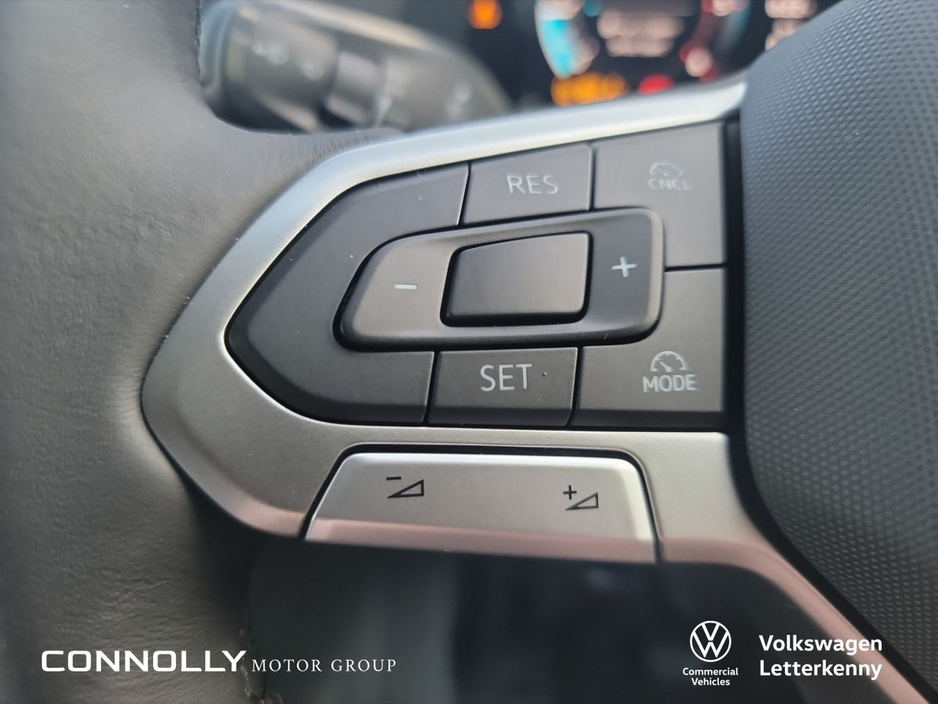 2025 Volkswagen Crafter CR30 Panel van Highline MWB 140 HP 2.0 TDI 6sp Manual FWD €37,358