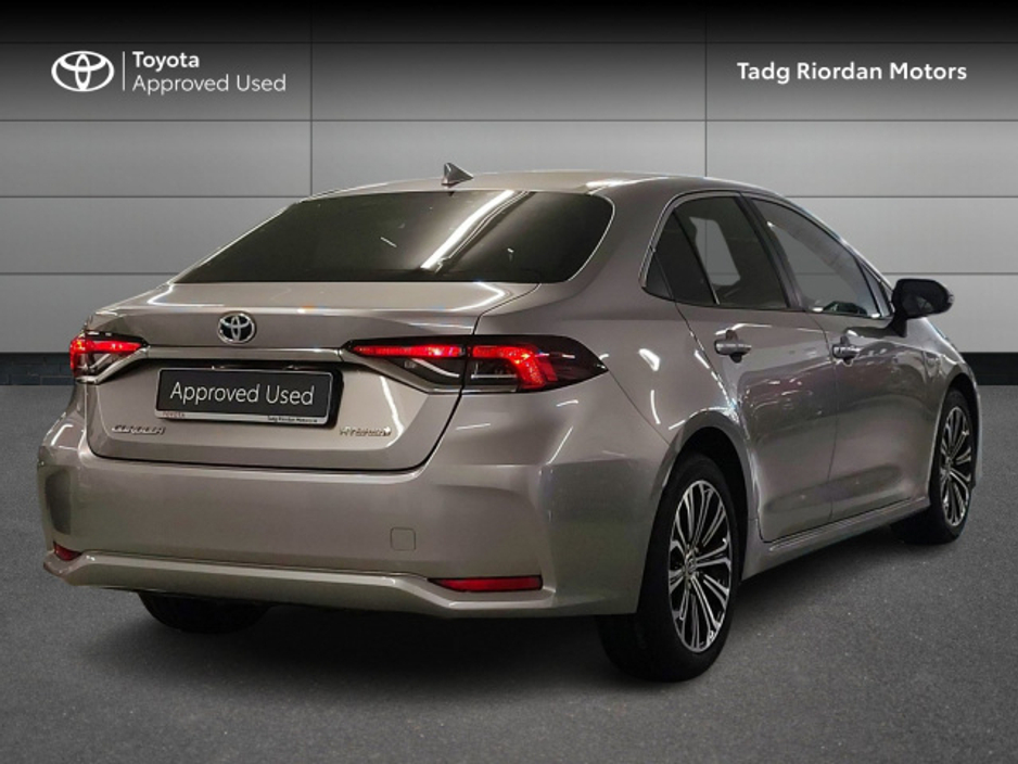 2021 Toyota Corolla HYBRID LUNA SPORT 4DR AUTO €26,950