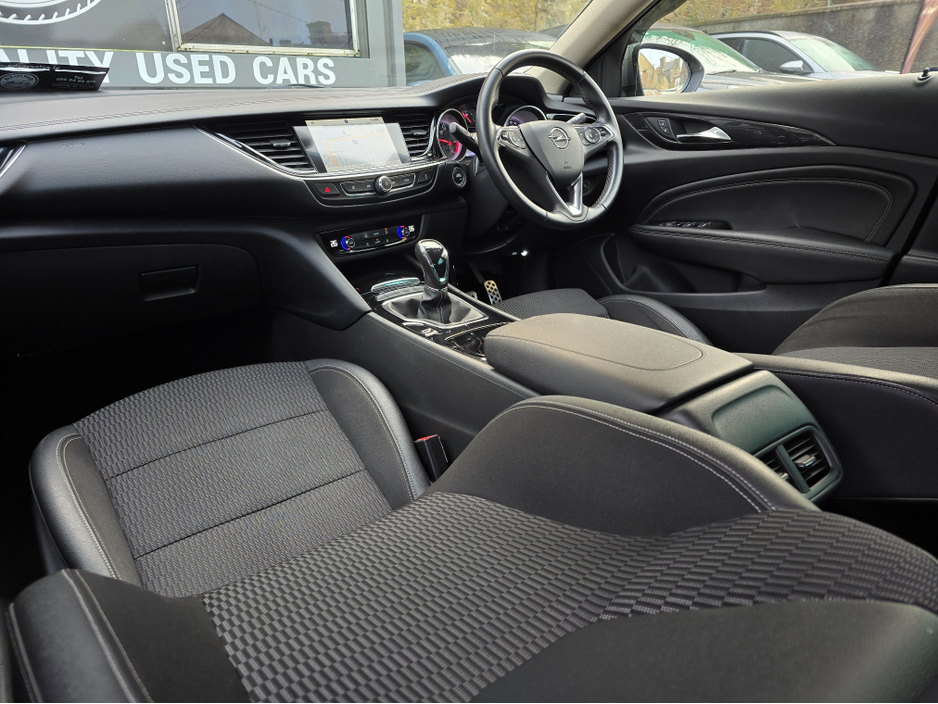 2018 Opel Insignia GRAND SPORT SRI 1.6 1 136PS 5DR €12,950