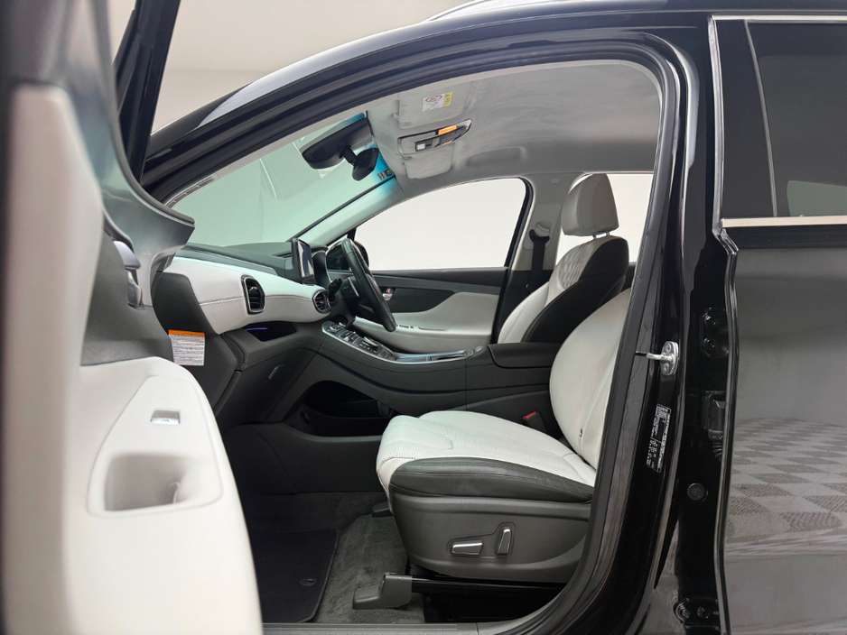 2022 Hyundai Santa Fe 1.6 PHEV *7 SEATER* €39,990