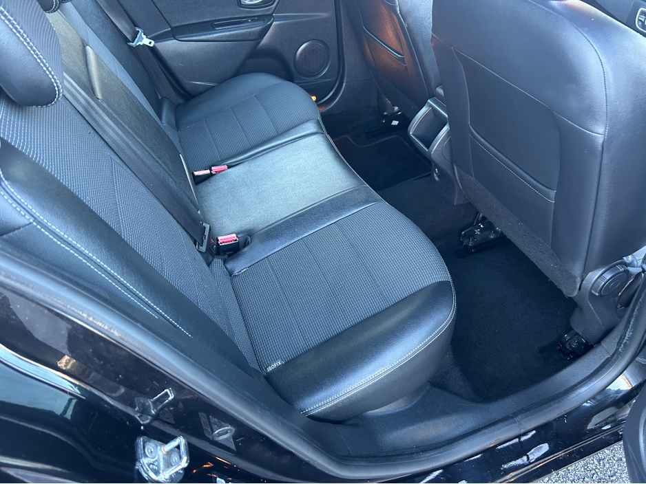 2011 Renault Grand Megane IRISH car//ONLY 113000KLMS WITH BRAND NEW NCT UNTIL 10/2026///HUGE SPEC//SAT NAV ETC//ROAD TAX JUST 200EUROS €4,999