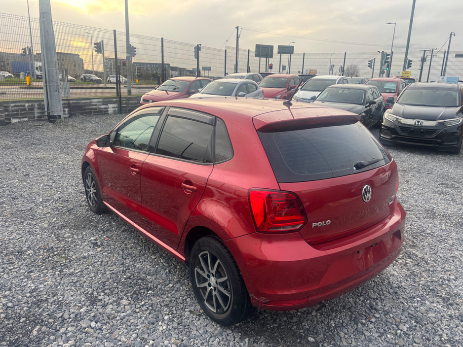 2015 Volkswagen Polo  €11,500