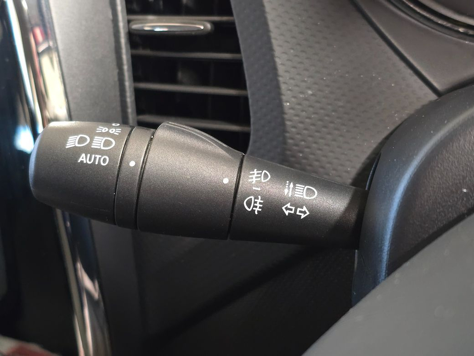 2014 Renault Captur Dynamique Media Nav 1.0 Petrol 5DR H/B * Great Spec * €10,450