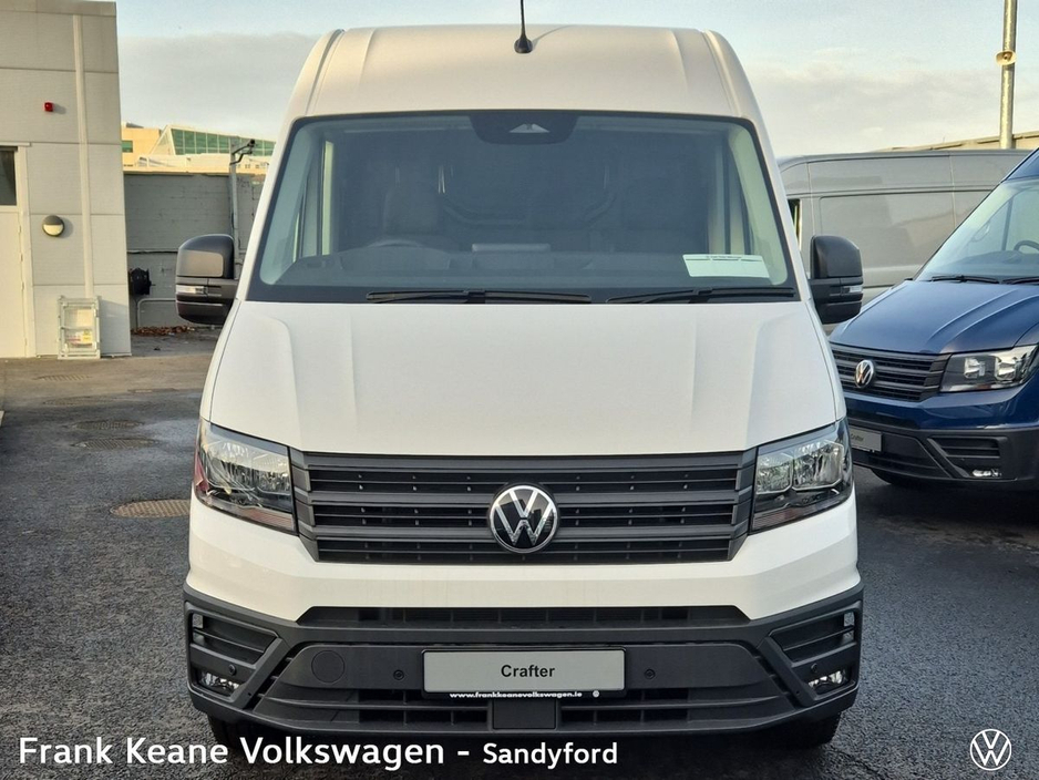 2026 Volkswagen Crafter HIGHLINE 30 MWB 140BHP M6F *APPLE CARPLAY/ANDROID AUTO* *REAR VIEW CAMERA* *FRONT AND REAR PARKING SENSORS* *LED CARGO LIGHTS* *AIR CONDITIONING* €39,367