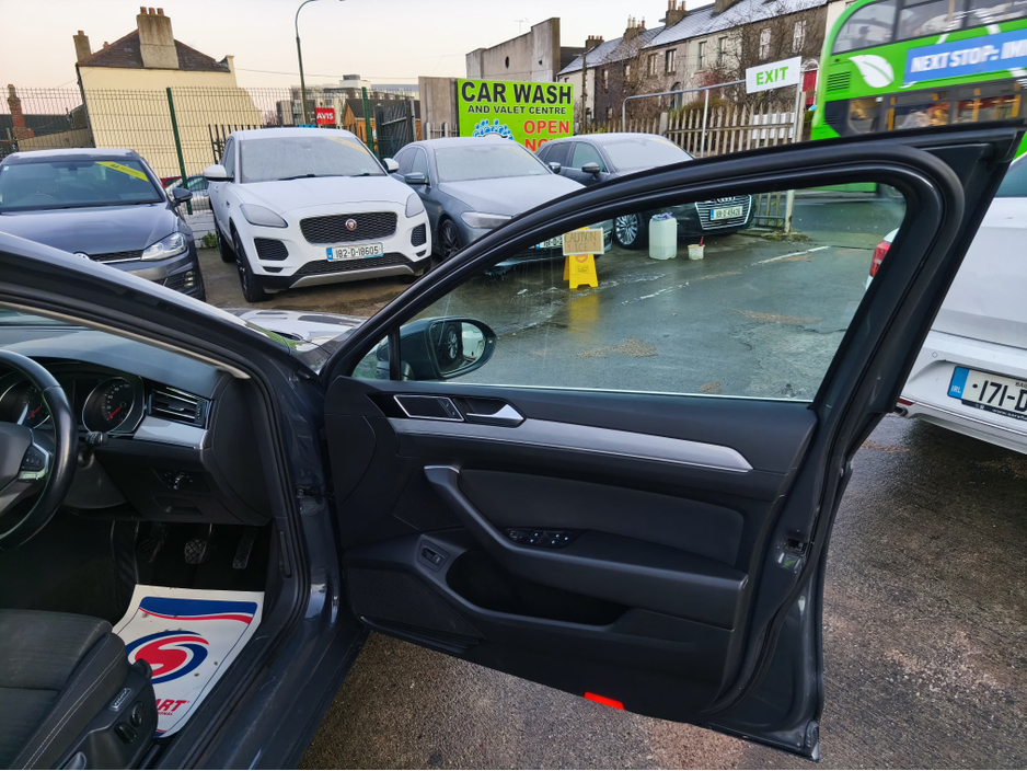 2021 Volkswagen Passat ESTATE BUS 2.0 TDI MANUAL 6SPEED FWD AA Approved 1 Year Warranty €19,950